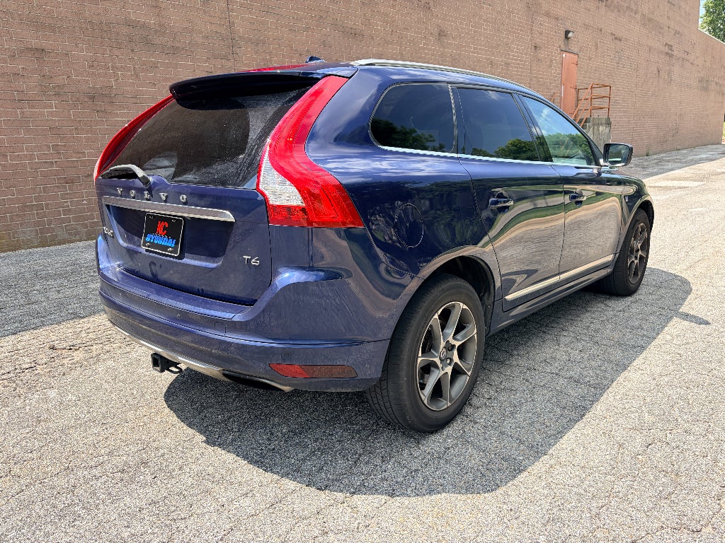 2015 Volvo XC60 T6 Drive-E Platinum