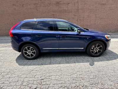 2015 Volvo XC60 T6 Drive-E Platinum