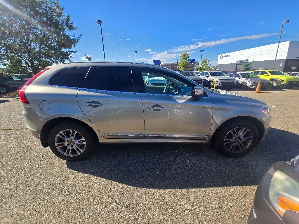 2016 Volvo XC60 T5 Premier