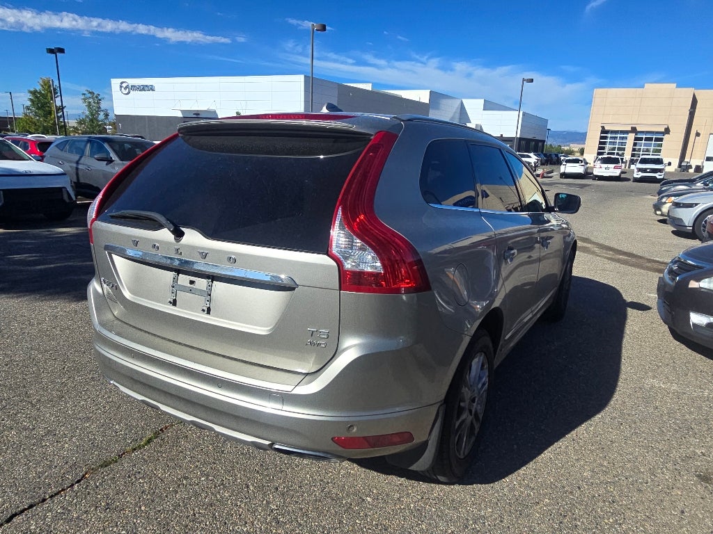 2016 Volvo XC60 T5 Premier