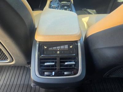 2019 Volvo XC90 Momentum
