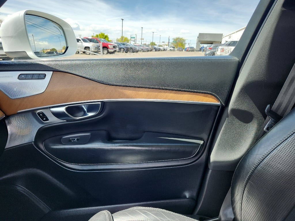 2019 Volvo XC90 Inscription