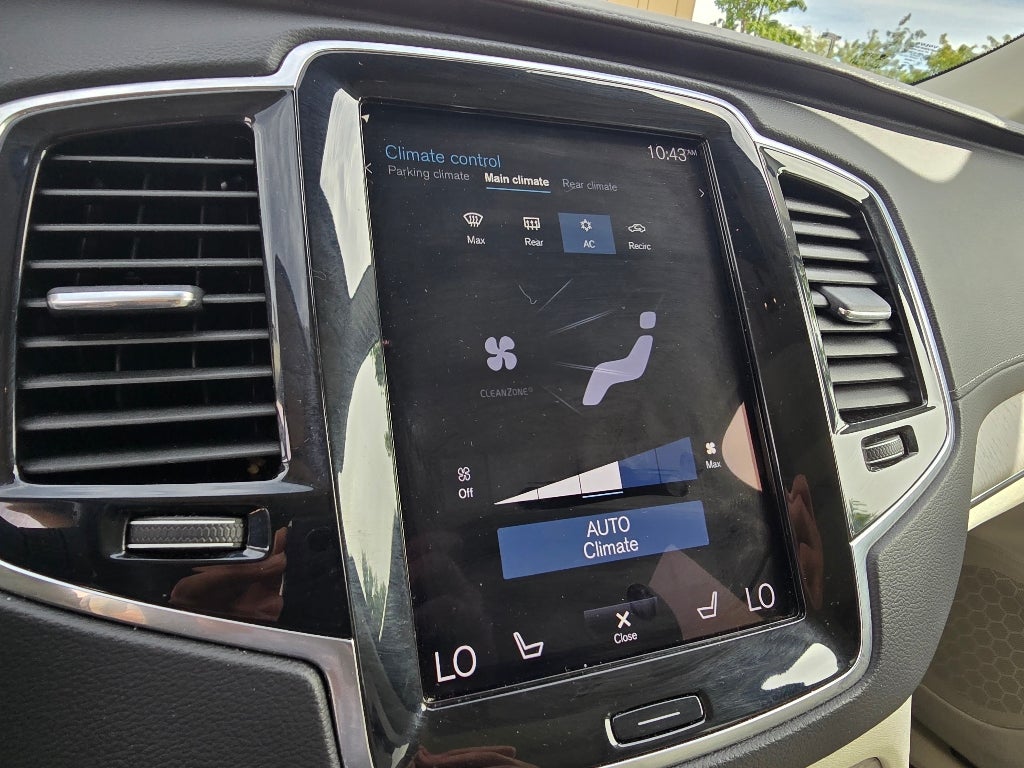 2022 Volvo XC90 Inscription