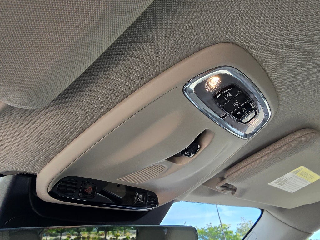 2022 Volvo XC90 Inscription