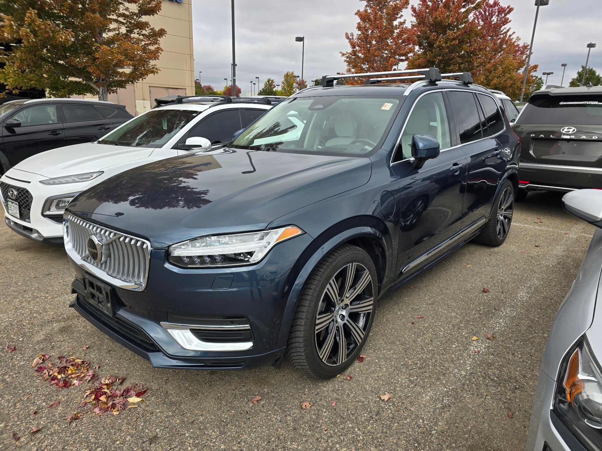 2024 Volvo XC90 Recharge Plug-In Hybrid Ultimate Bright Theme
