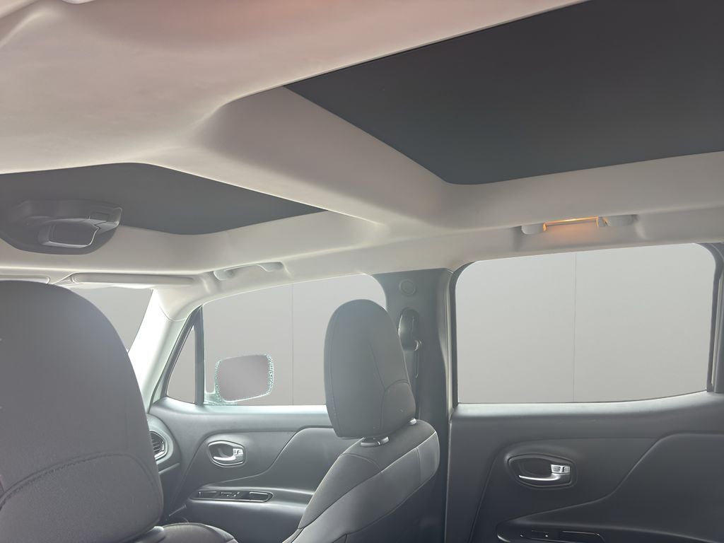 2017 Jeep Renegade Altitude