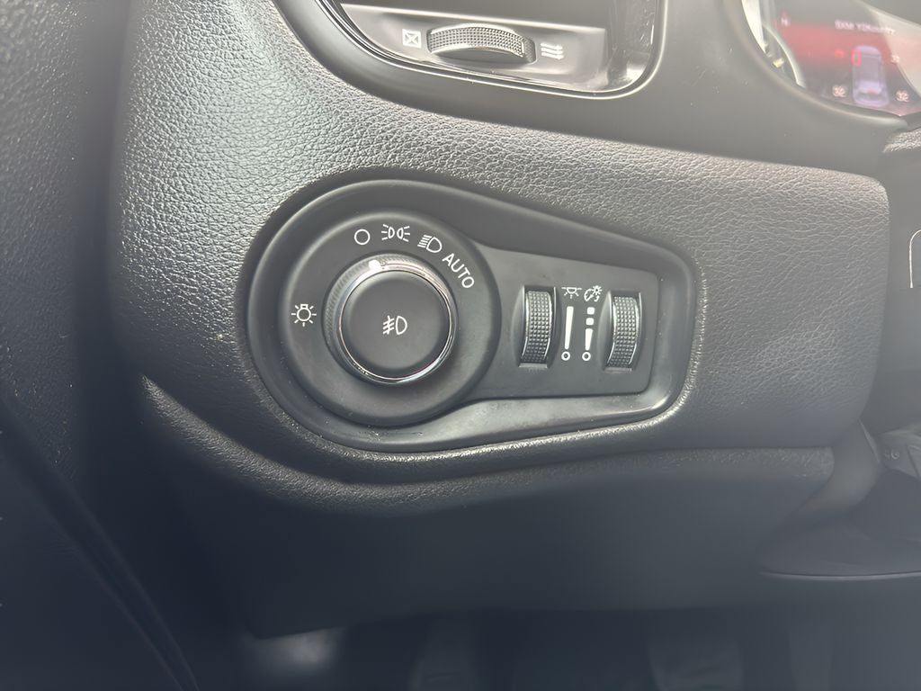 2017 Jeep Renegade Altitude