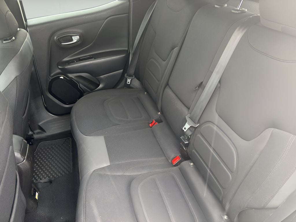 2017 Jeep Renegade Altitude