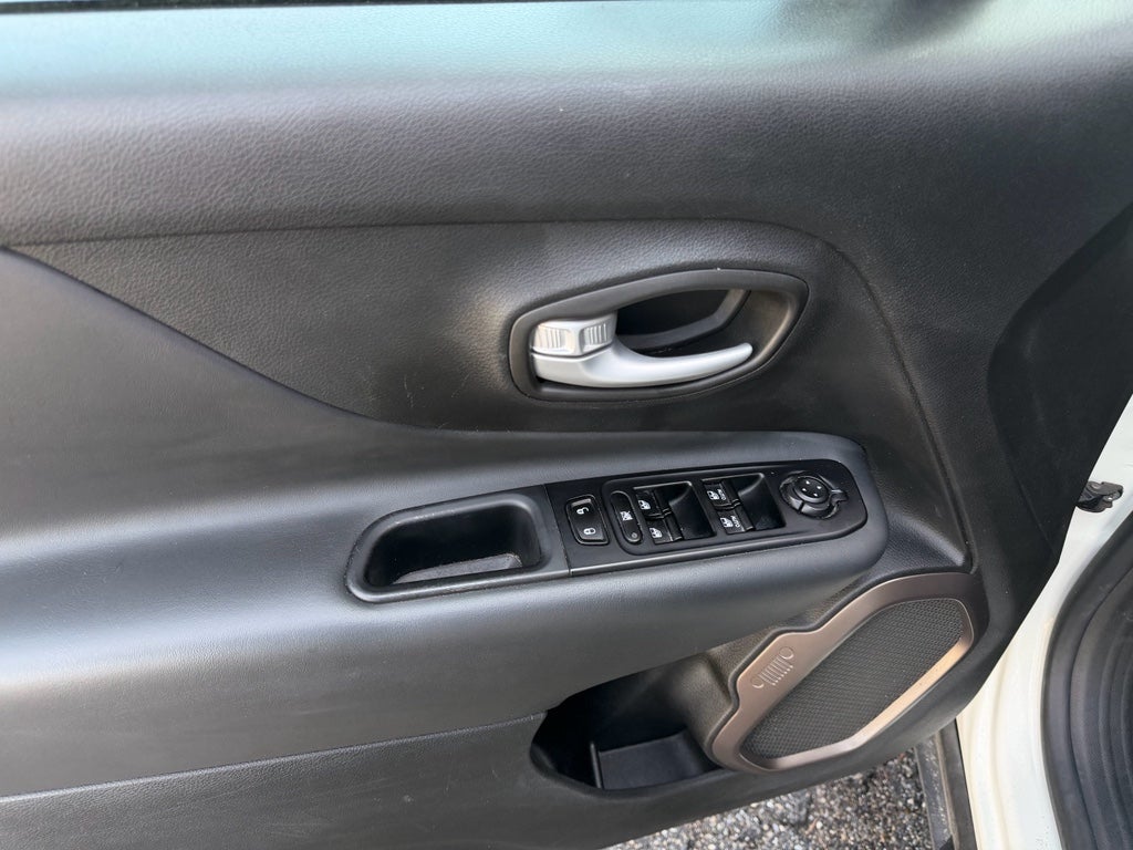 2023 Jeep Renegade Upland