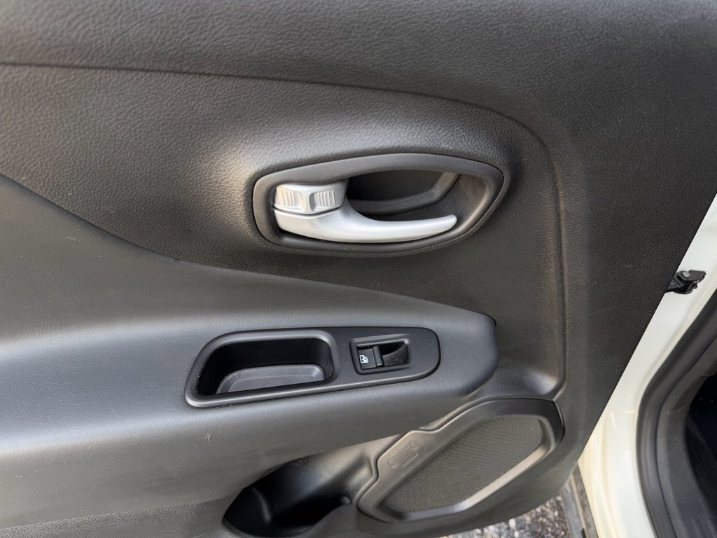 2023 Jeep Renegade Upland