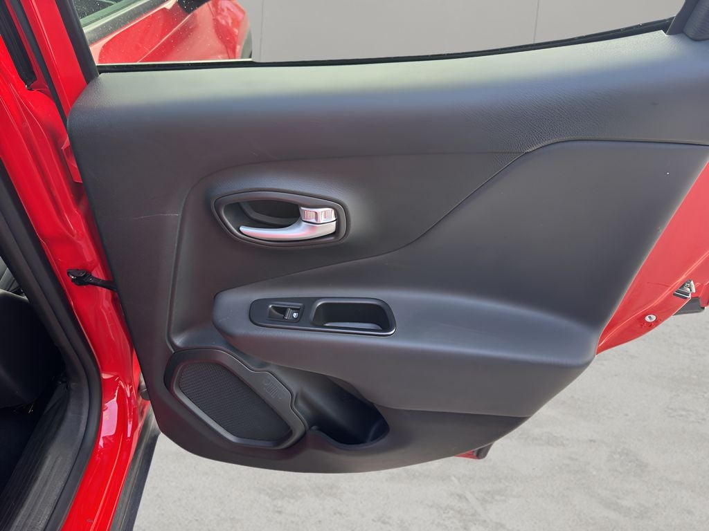 2023 Jeep Renegade Trailhawk