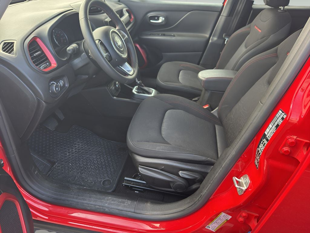 2023 Jeep Renegade Trailhawk