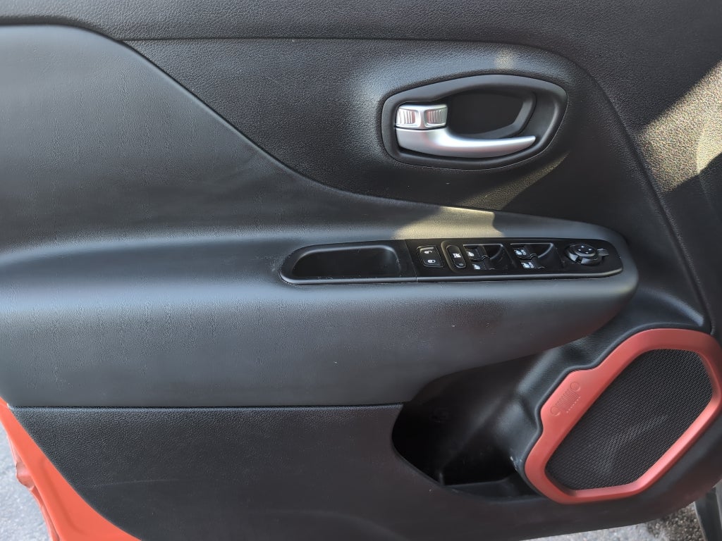 2021 Jeep Renegade Trailhawk