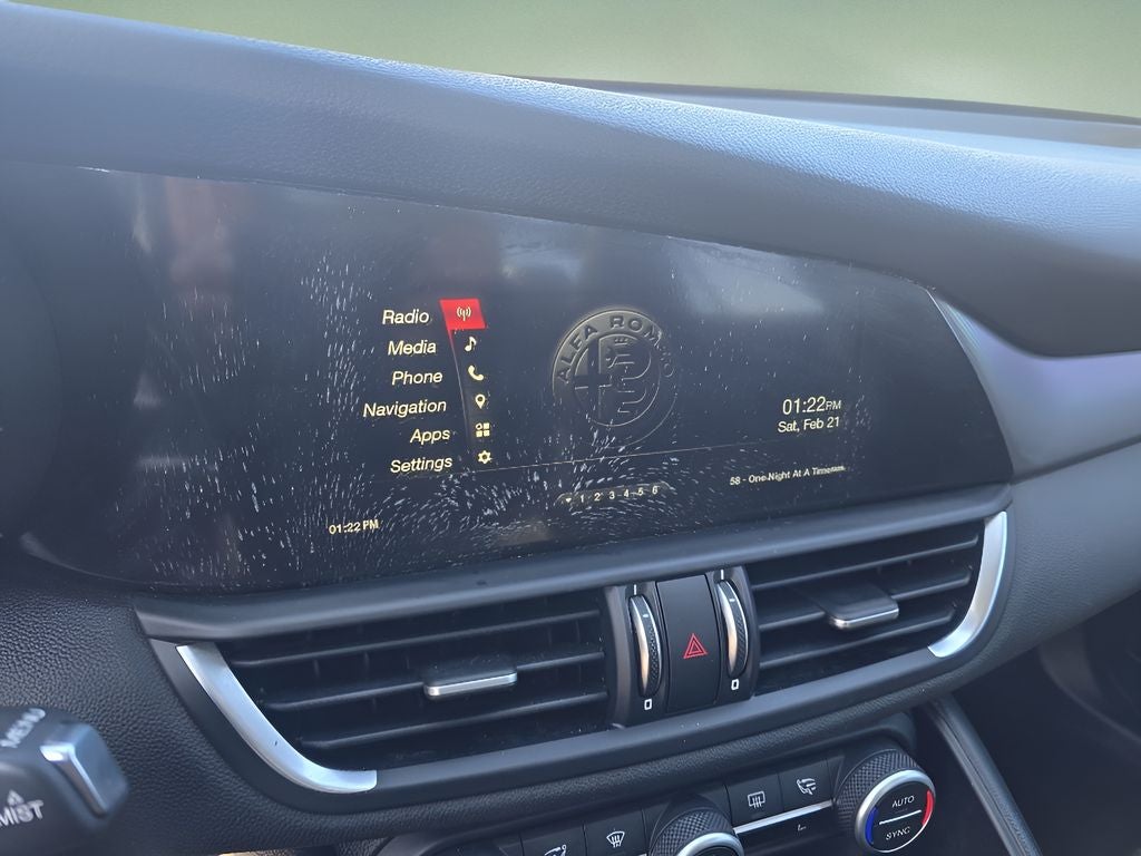 2017 Alfa Romeo Giulia Ti