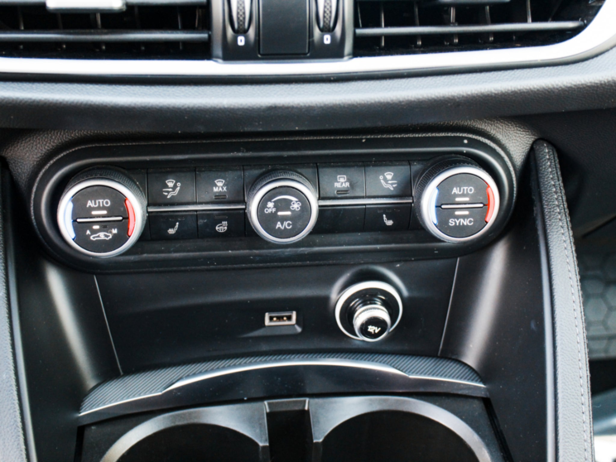2023 Alfa Romeo Stelvio Veloce