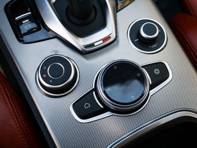 2023 Alfa Romeo Stelvio Veloce