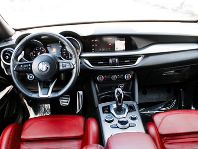 2023 Alfa Romeo Stelvio Veloce