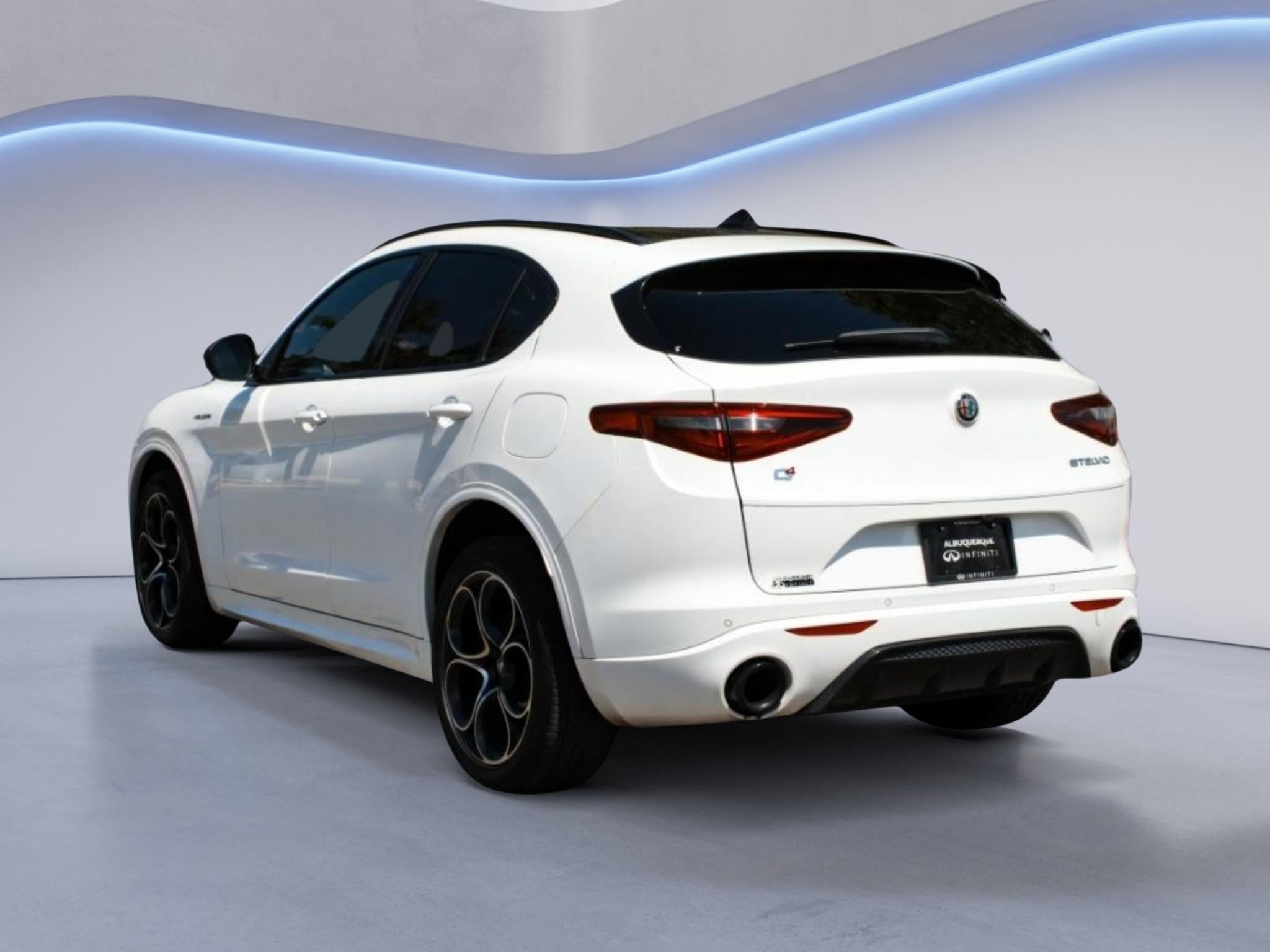 2023 Alfa Romeo Stelvio Veloce
