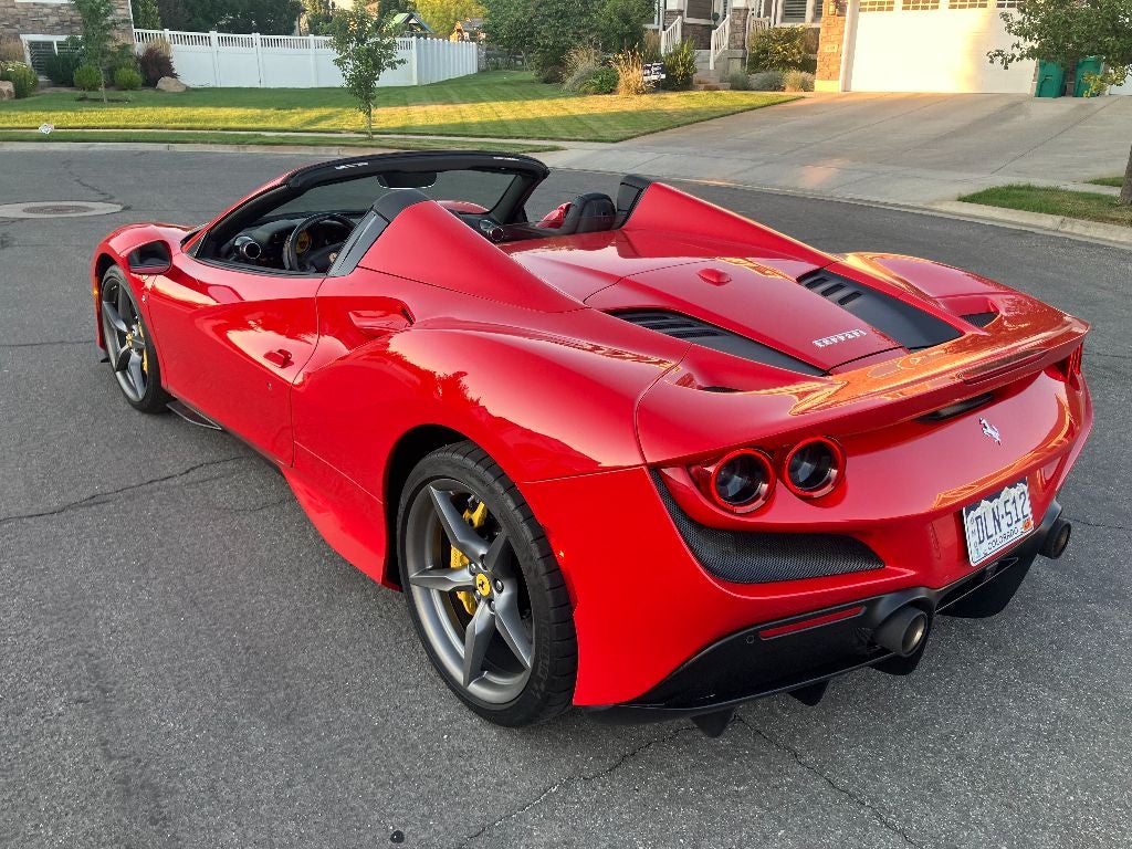 2023 Ferrari F8 Spider Base